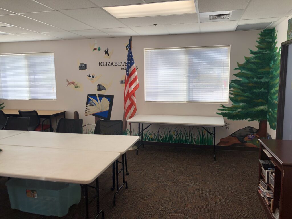 Photo of the Meeting Room in Elizabeth Library.