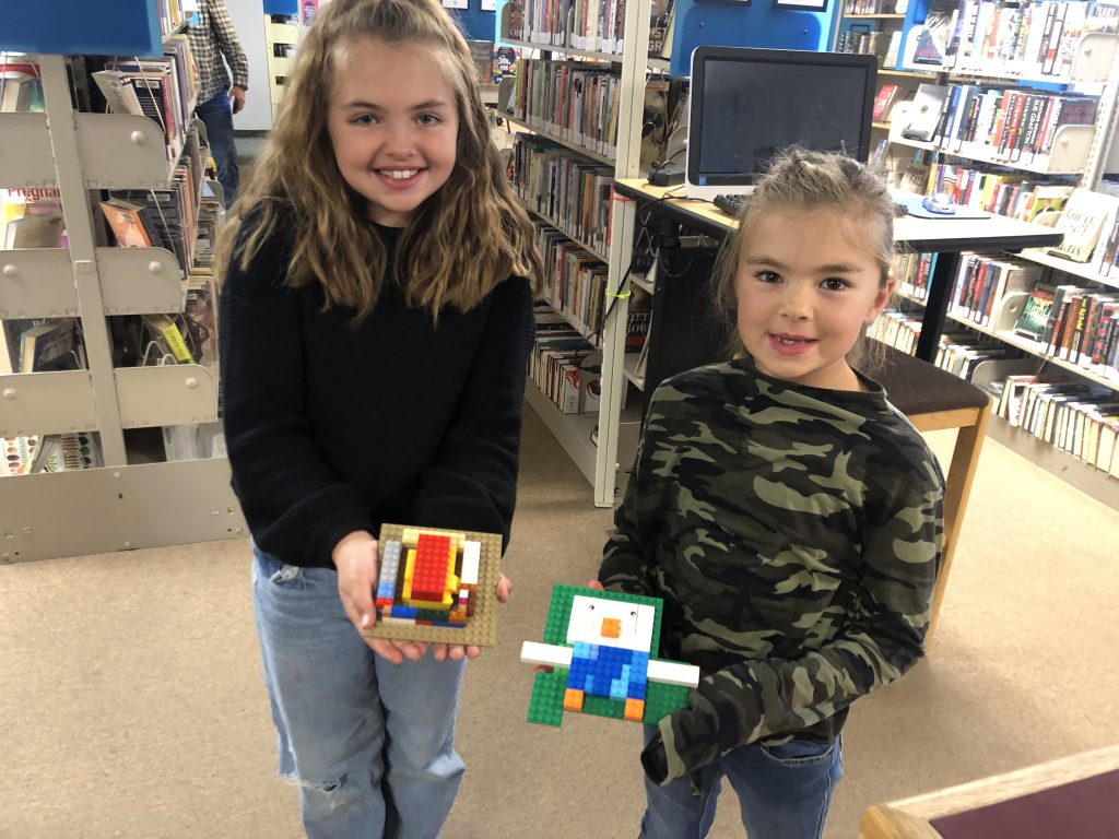 Photo of children building with Legos at the Elizabeth Library.